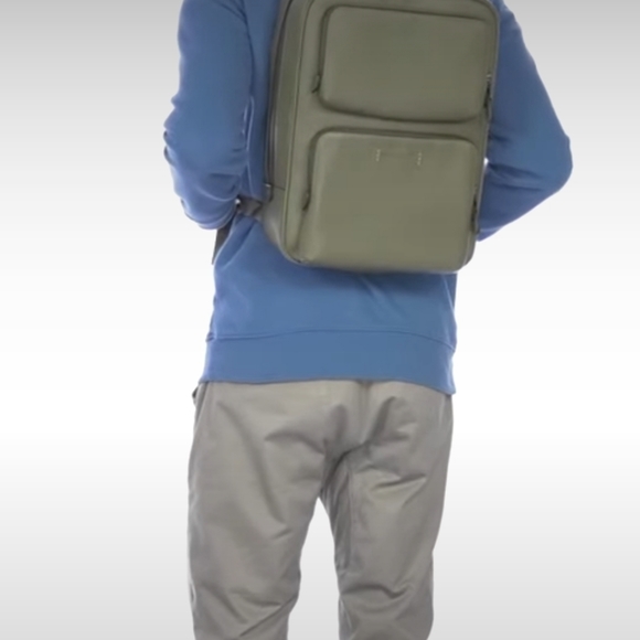 Coach Gotham Backpack, green - Picture 7 of 8